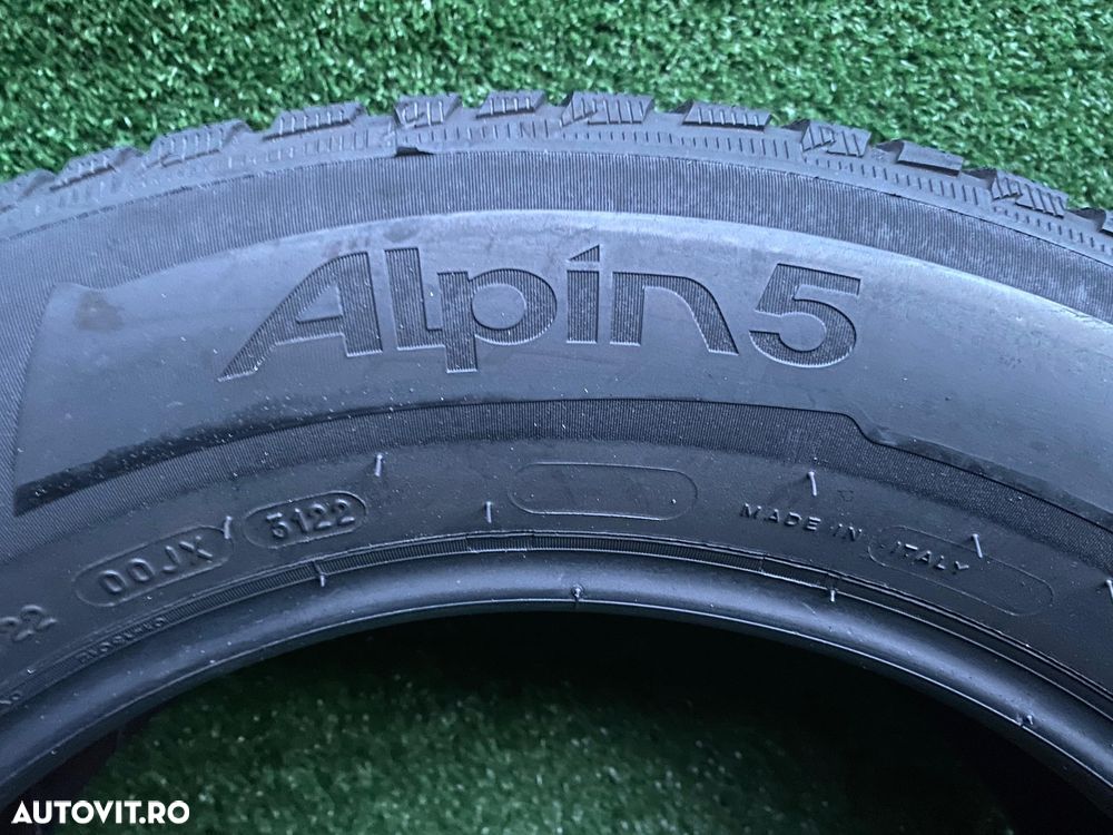 Set 2 anvelope iarna Michelin Alpin 5 215 65 R17 DOT 3122 - 3