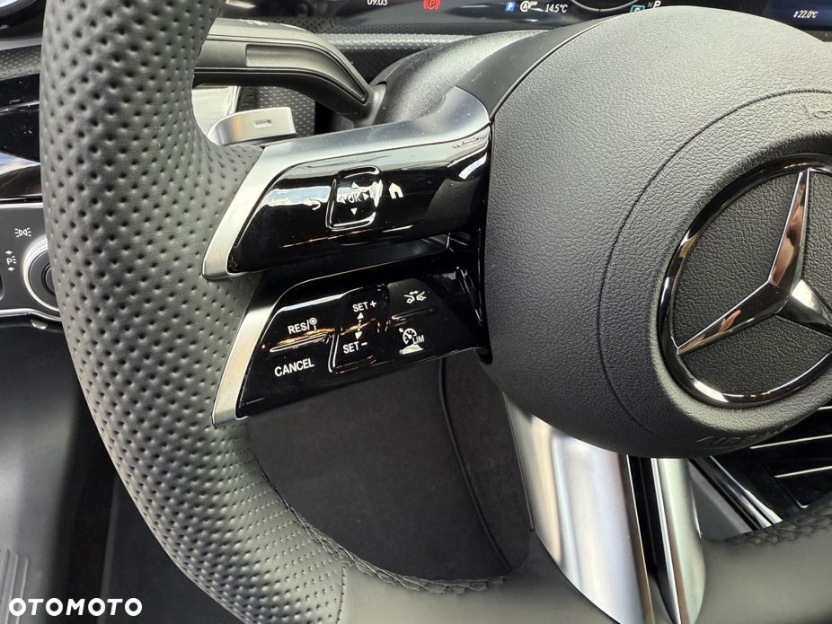 Mercedes-Benz CLA - 9