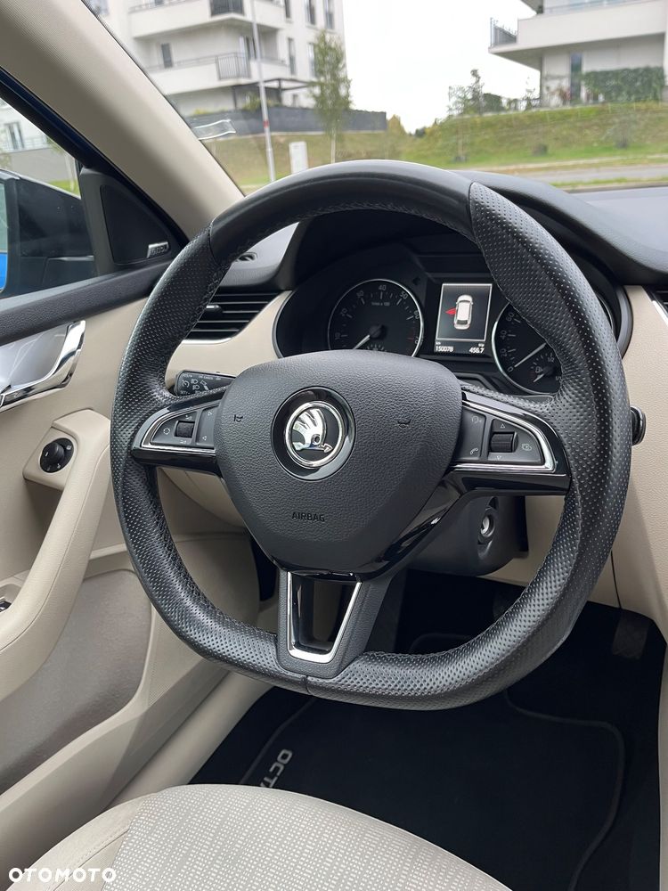 Skoda Octavia 1.8 TSI Elegance DSG - 34