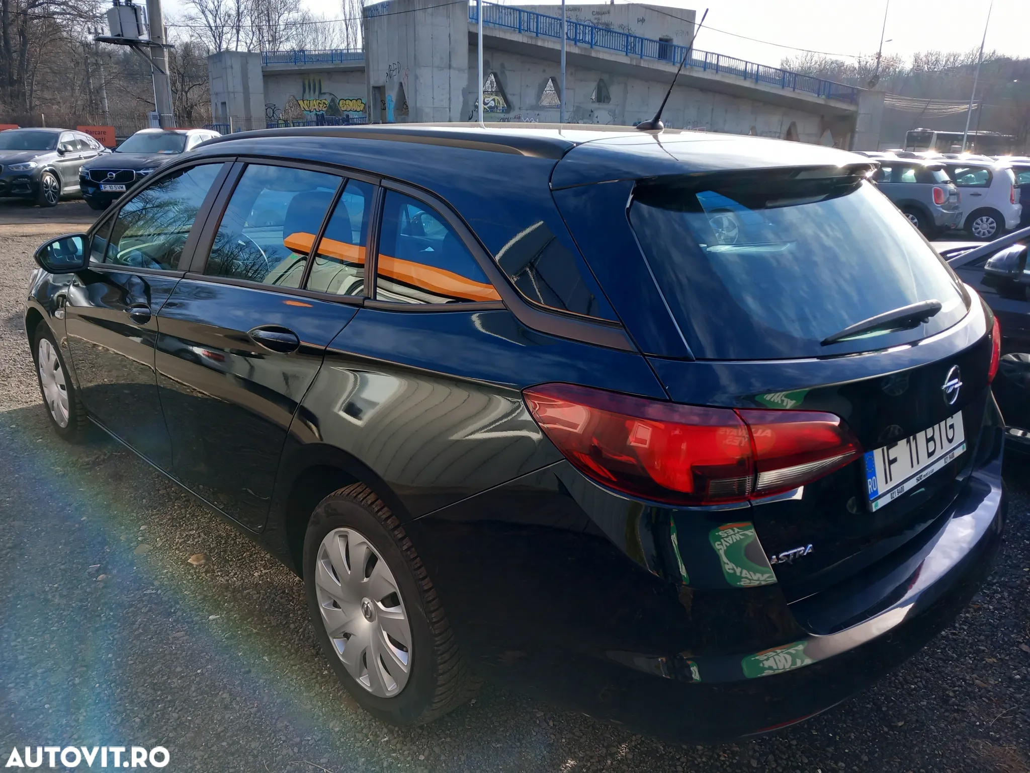 Opel Astra Sport Tourer Turbo 1.4 ECOTEC Dynamic Aut. - 4