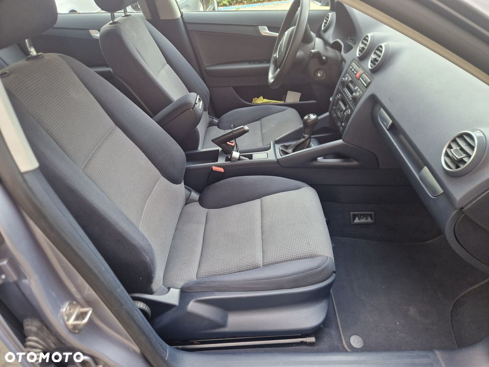 Audi A3 Sportback - 10