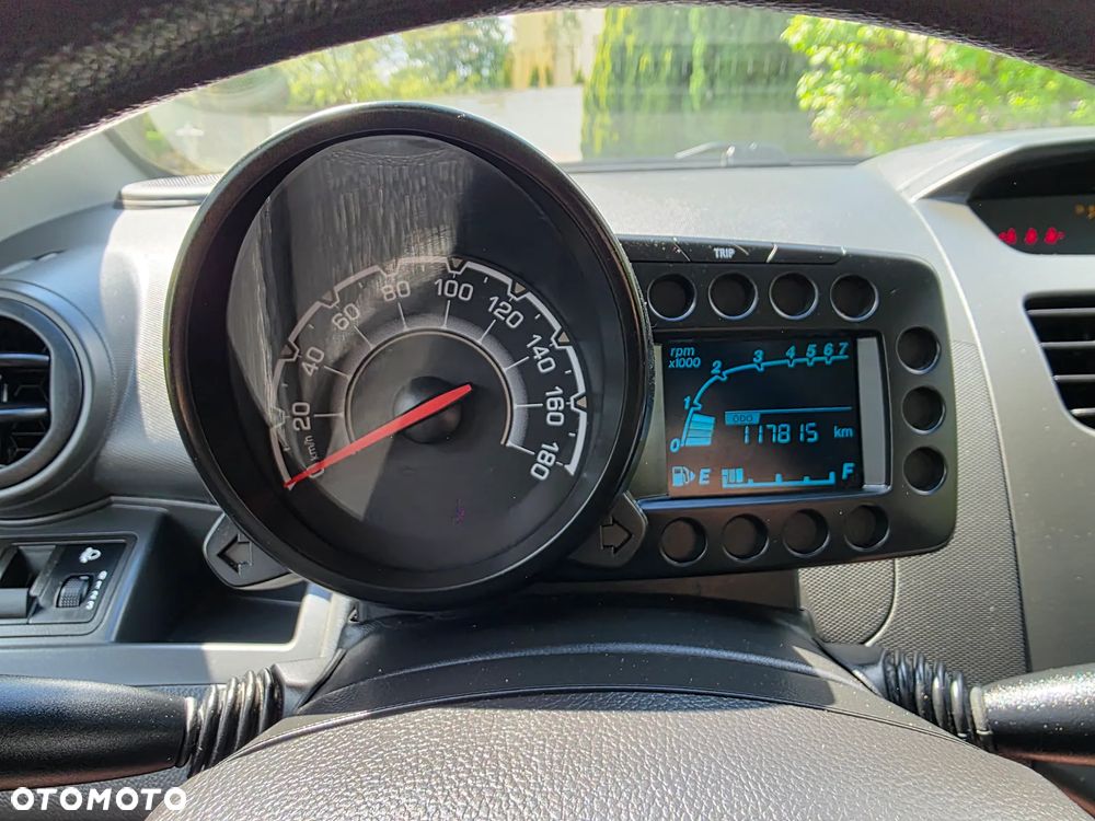 Chevrolet Spark 1.0 LT - 21