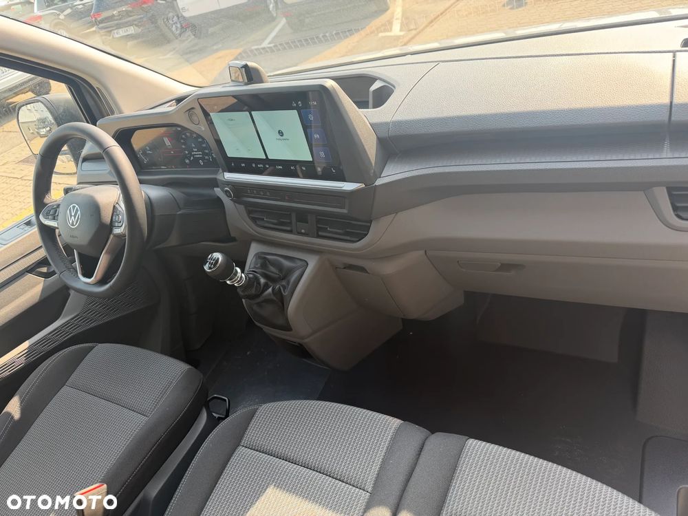 Volkswagen Transporter T7 - 13