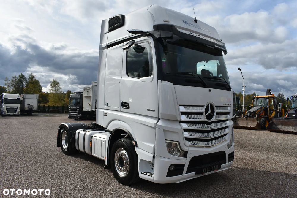 Mercedes-Benz ACTROS 1848 // GIGA SPACE // FULL LED // XENON // 6X PODUSZKA // MIRROR CAM // - 1