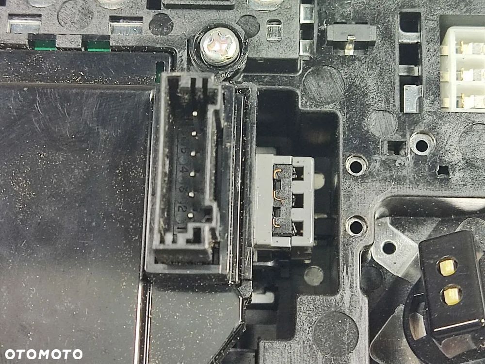 KIA e-NIRO 20-22r Lampka Podsufitki - 5