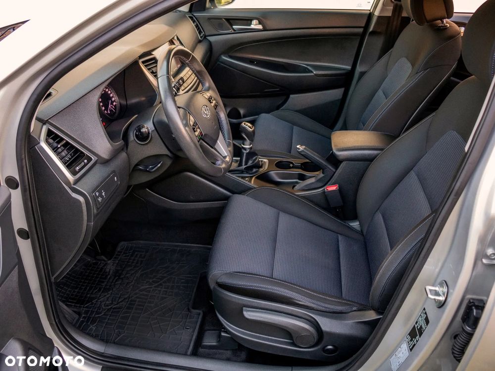 Hyundai Tucson blue 1.7 CRDi 2WD Passion - 13