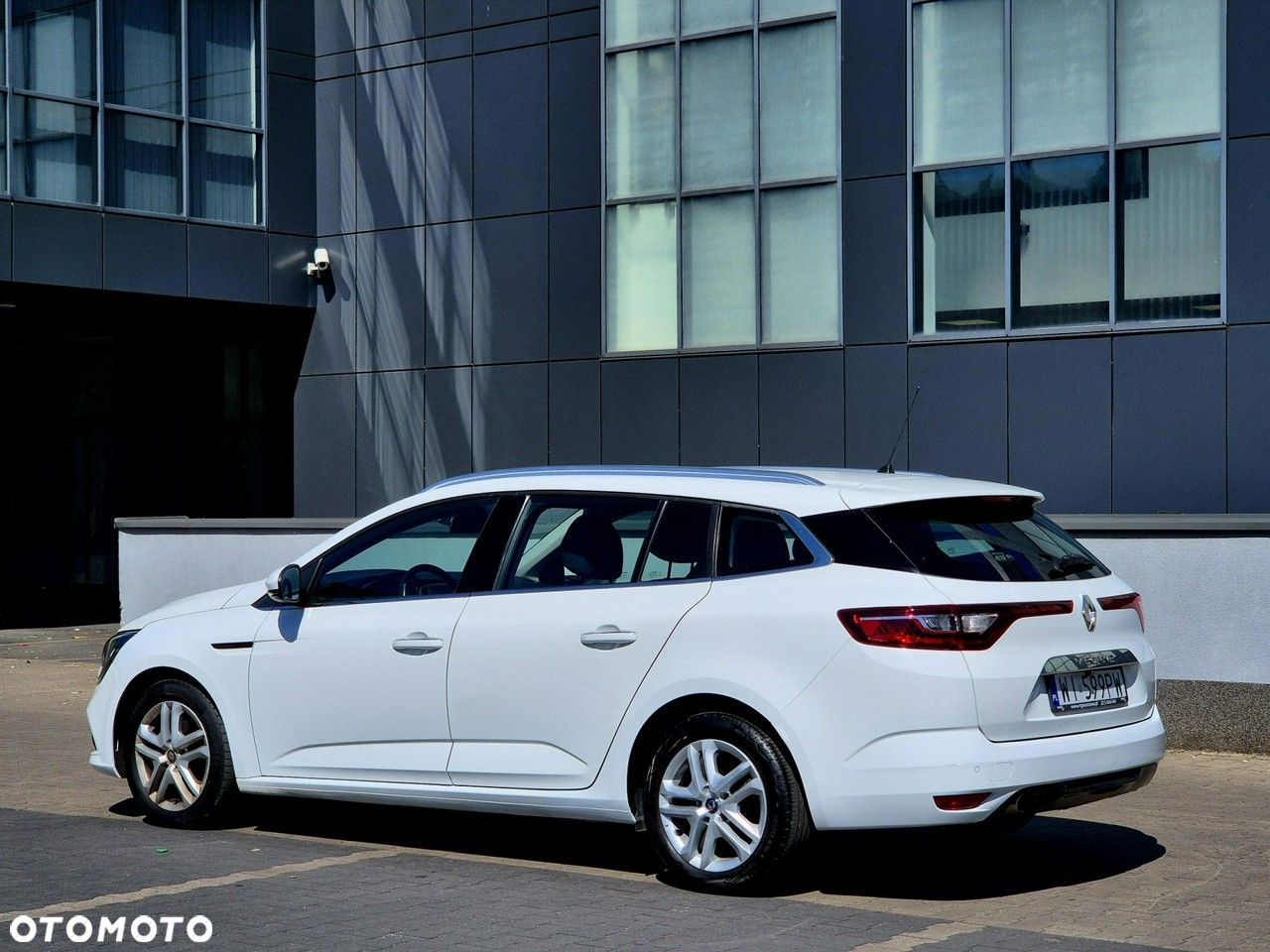 Renault Megane 1.5 dCi Business - 4