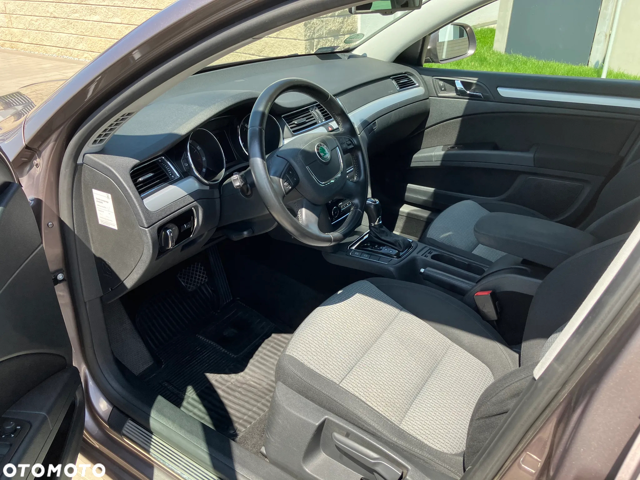 Skoda Superb 1.8 TSI Ambition DSG - 13