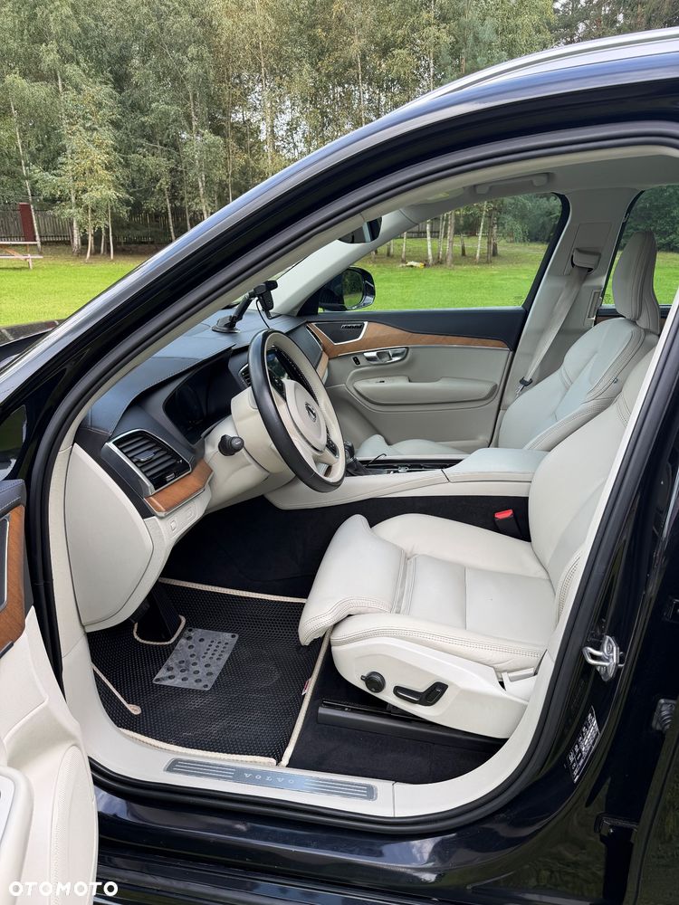 Volvo XC 90 D5 SCR AWD Inscription - 8
