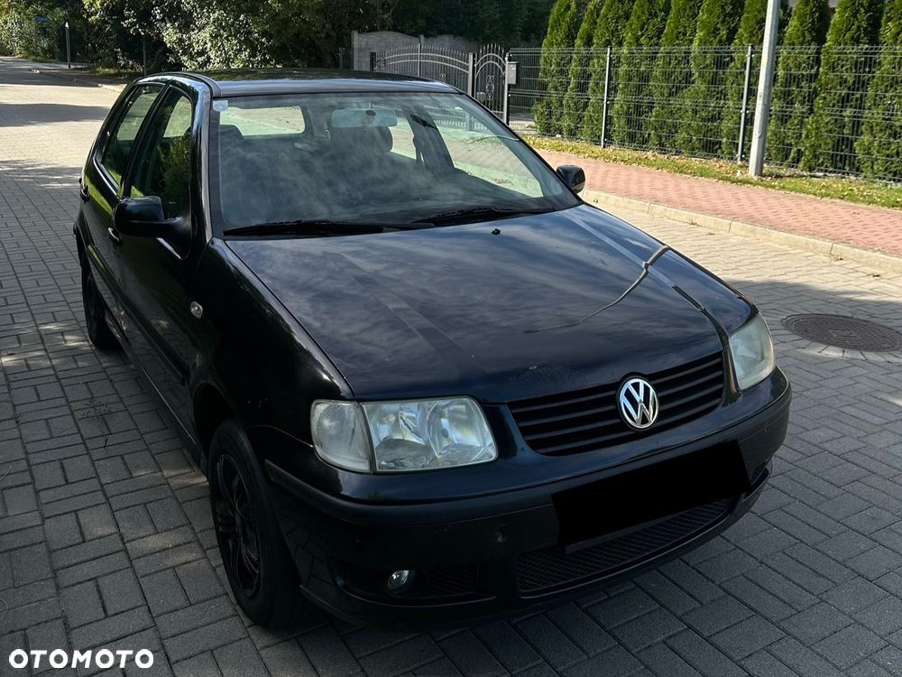 Volkswagen Polo - 1