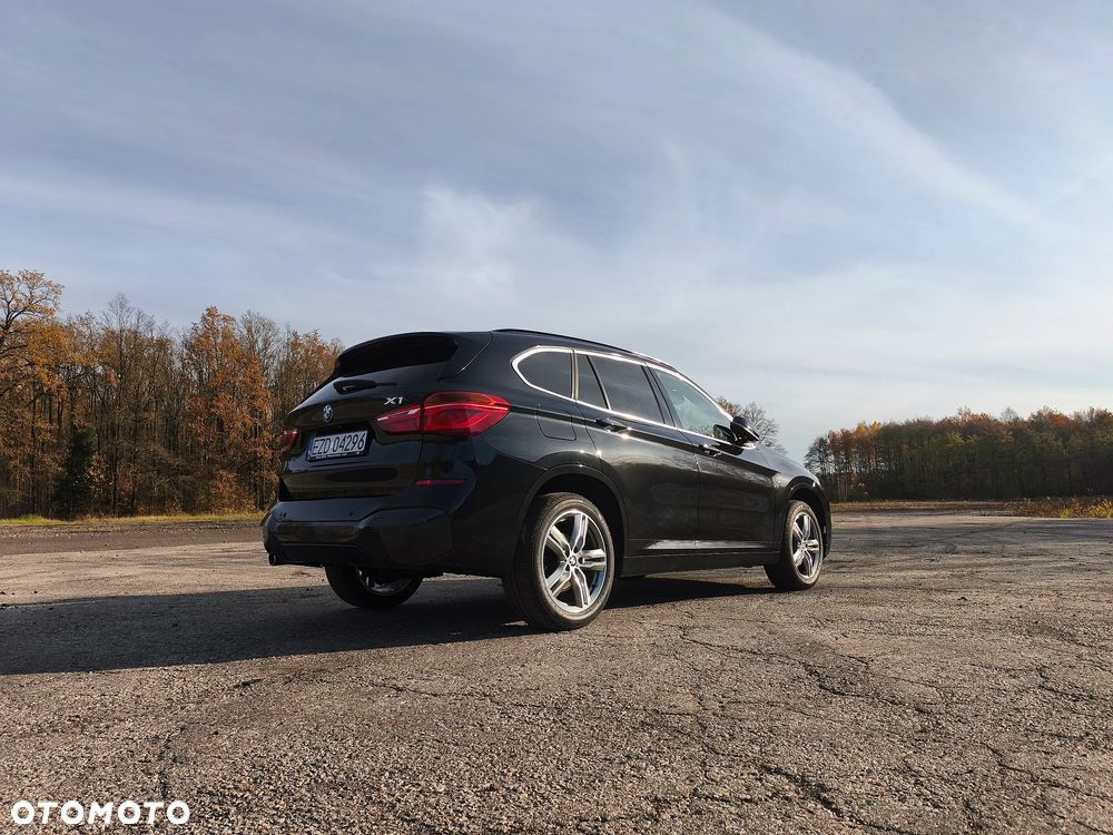 BMW X1 sDrive18d M Sport - 36