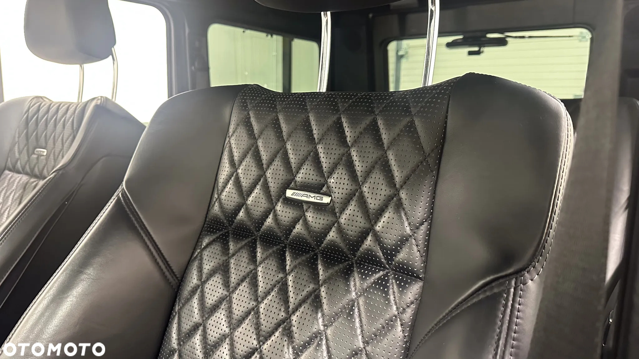 Mercedes-Benz Klasa G 63 AMG L - 24