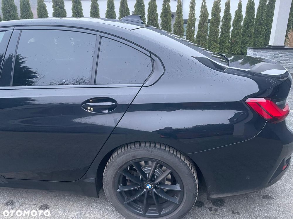 BMW Seria 3 320d Sport Line sport - 4