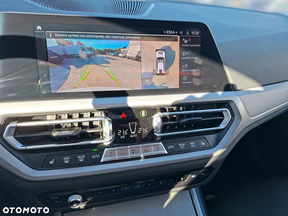 BMW Seria 3 330i xDrive - 20