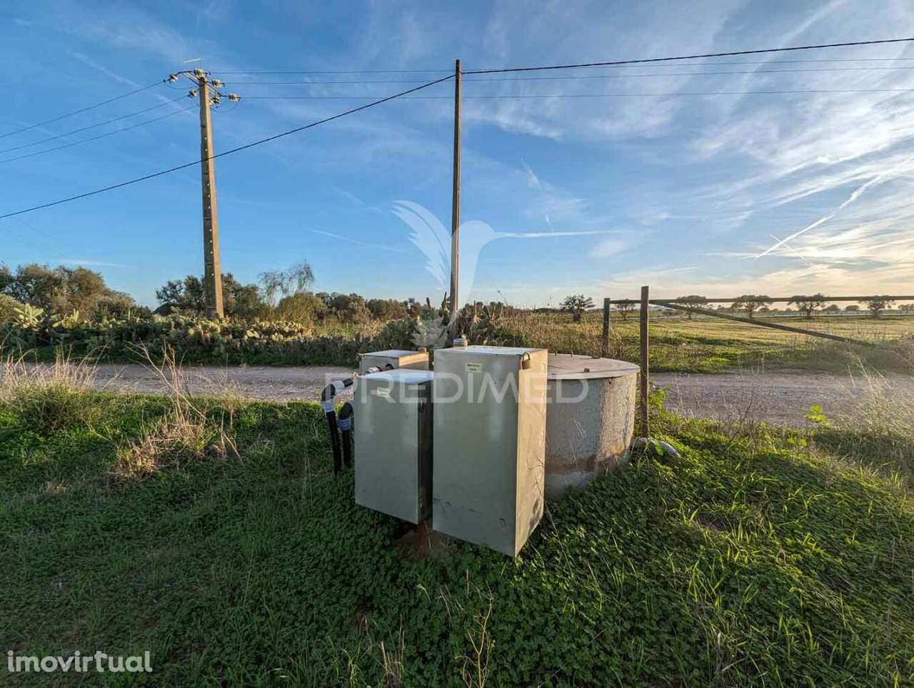 Terreno rústico com acesso a água para regadio em Cacela - Grande imagem: 2/10