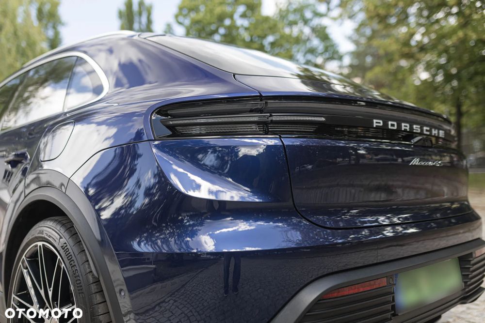 Porsche Macan - 9