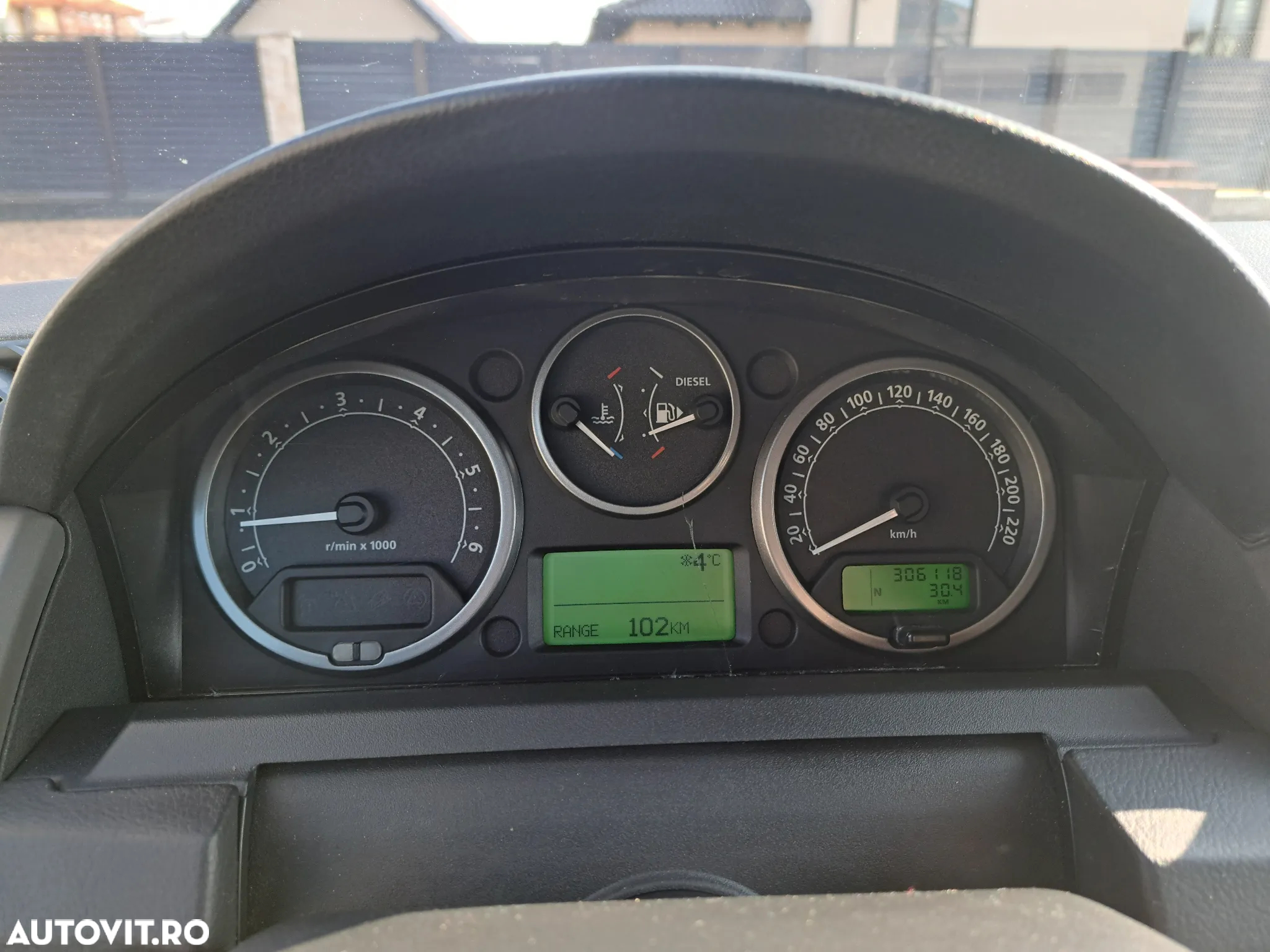 Land Rover Discovery 2.7 TD SE - 4