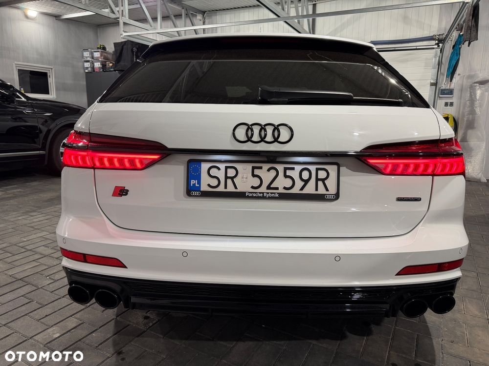 Audi A6 - 6