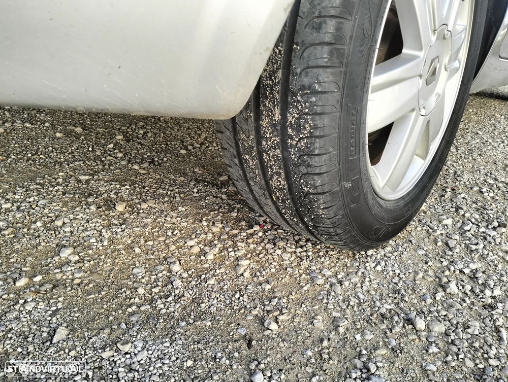 Renault Grand Scénic 1.5 dCi Dynamique - 11