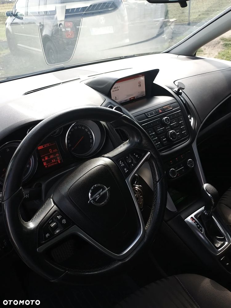 Opel Zafira Tourer 2.0 CDTI Automatik Edition - 10