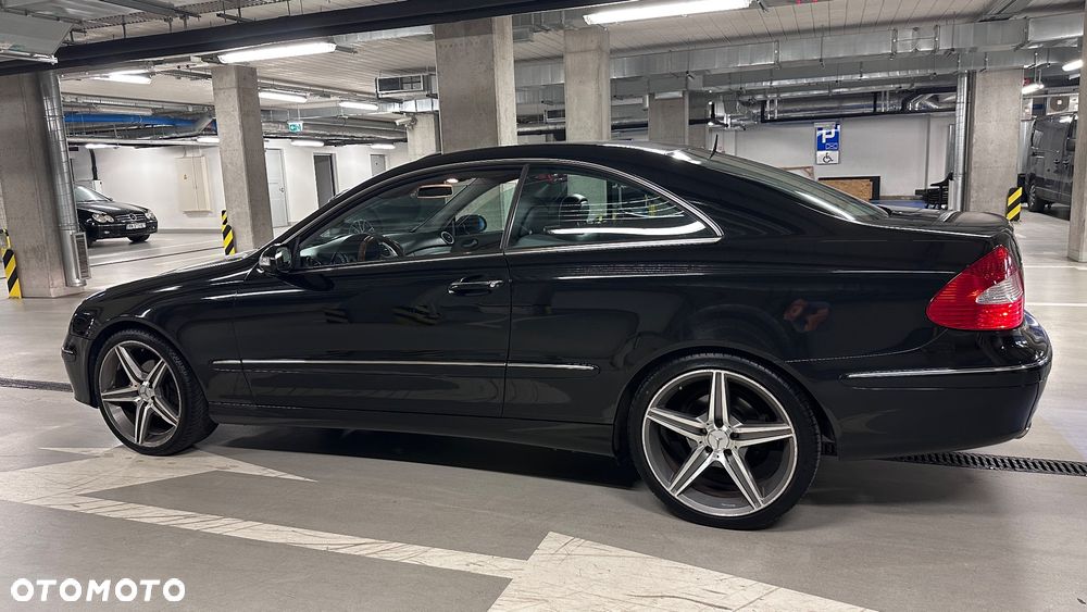 Mercedes-Benz CLK 280 7G-TRONIC Avantgarde - 24