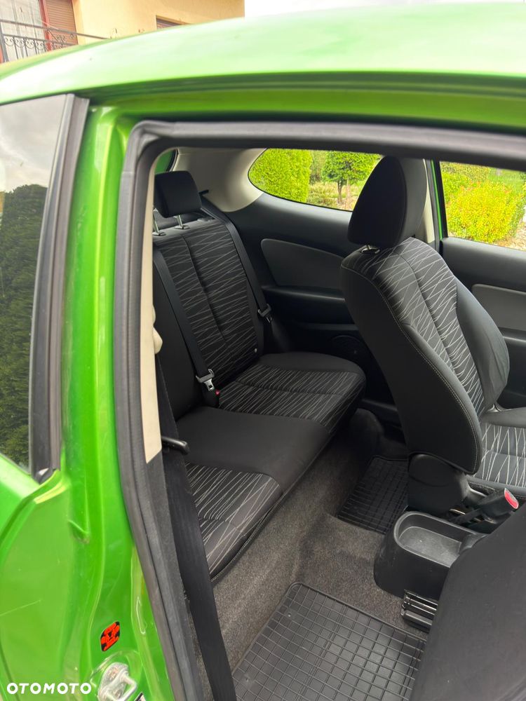 Mazda 2 1.3 Comfort - 10