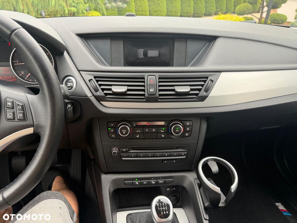 BMW X1 xDrive20d - 8