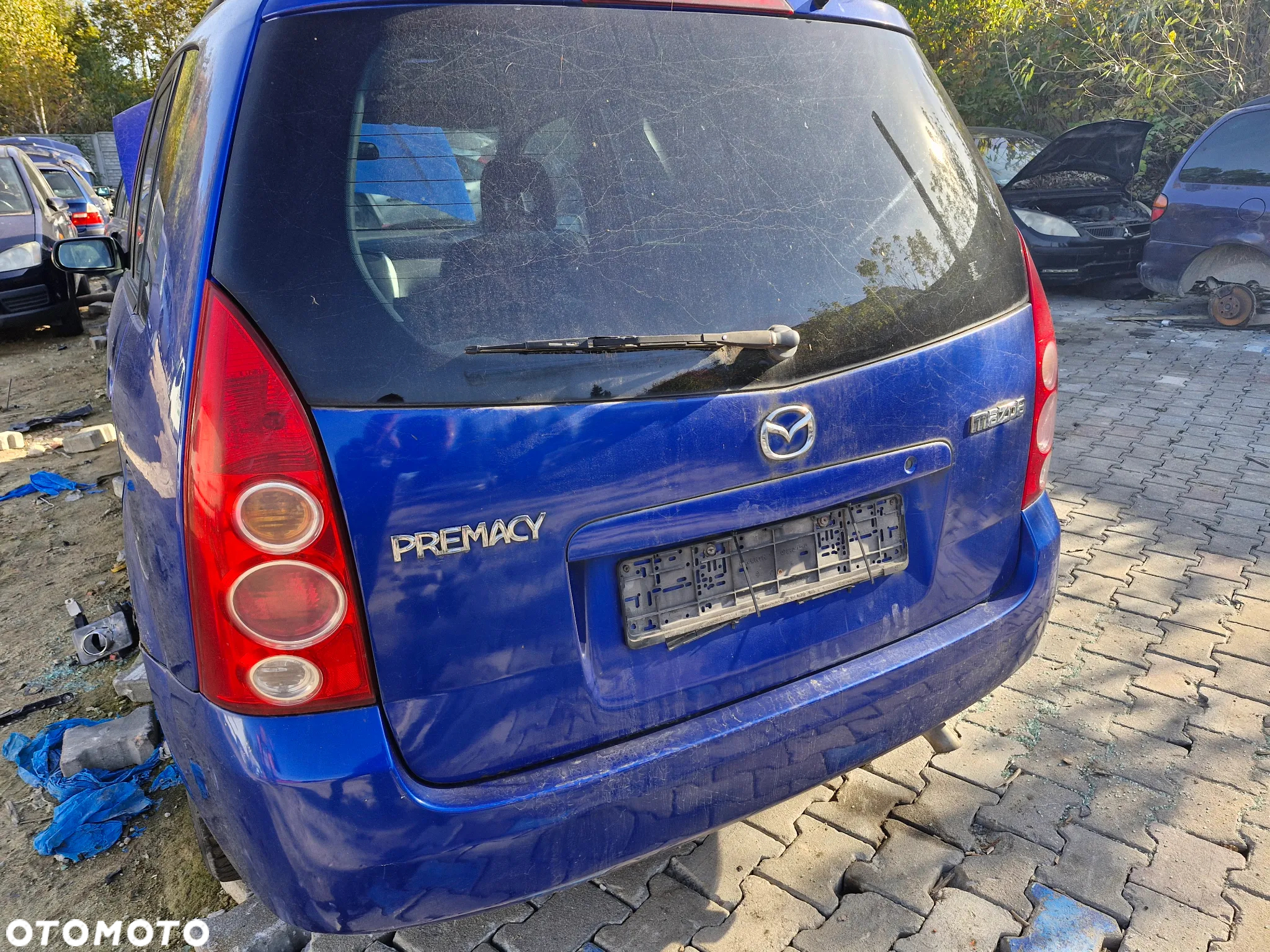 Mazda premacy 1.8 B  maska  zderzak drzwi lusterko szyba roleta fotel pojazd na czesci - 8