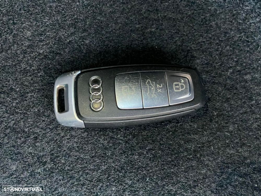 Audi A3 Sportback 45 TFSIe S line - 18
