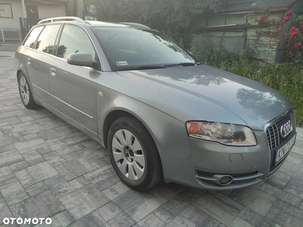 Audi A4 Avant - 1