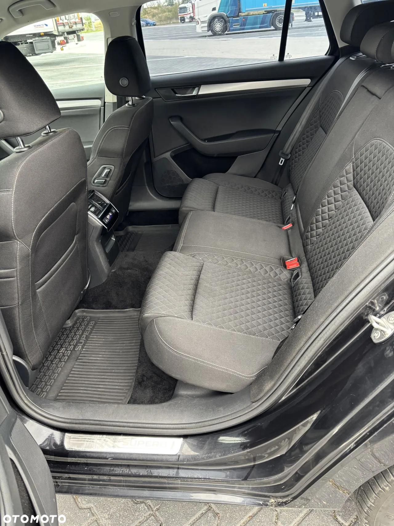 Skoda Superb 2.0 TDI Style - 14