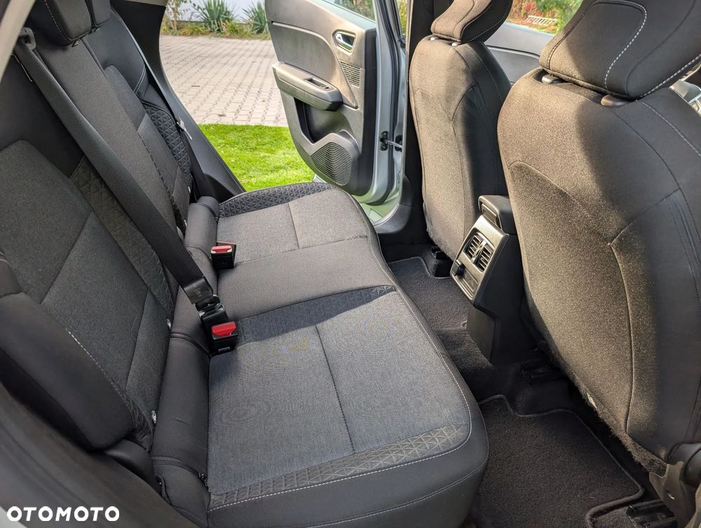 Renault Captur - 18