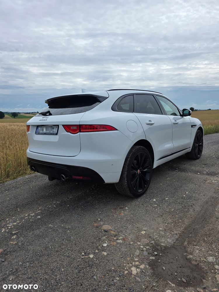 Jaguar F-Pace 3.0 V6 AWD S - 3