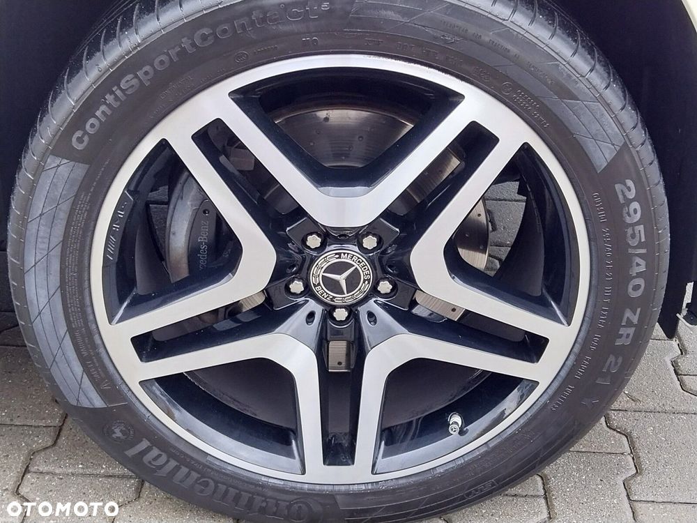 Mercedes-Benz GL - 40