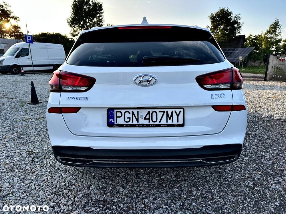 Hyundai i30 1.5 T-GDI 48V Executive - 25