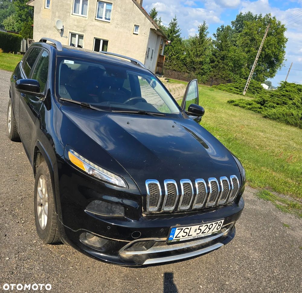 Jeep Cherokee - 5