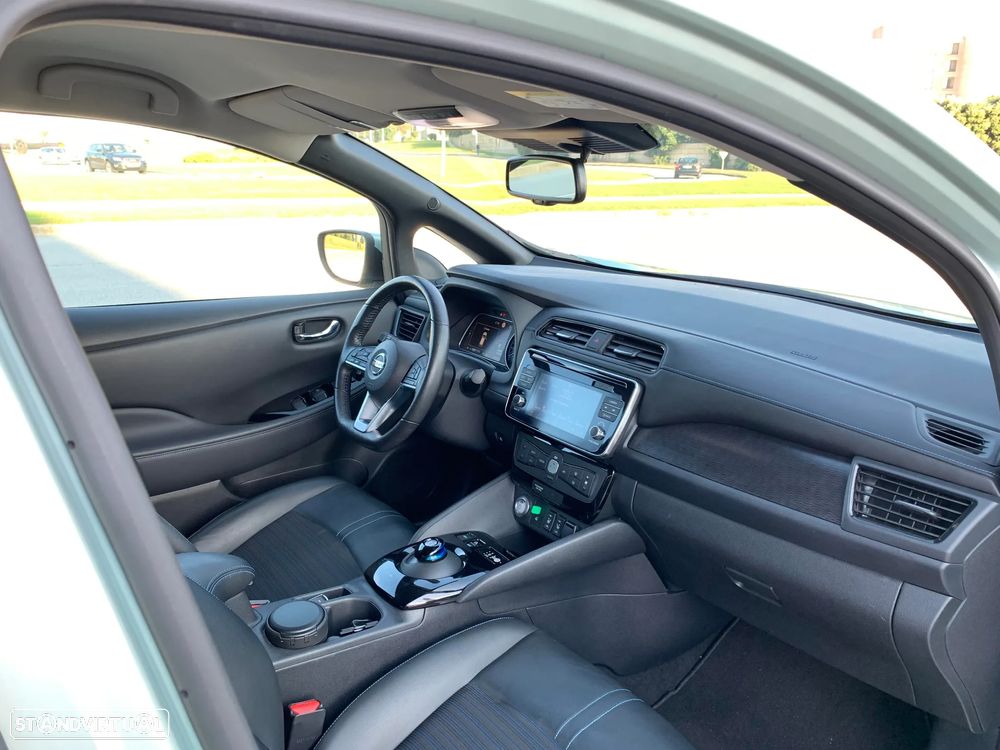 Nissan Leaf N-Connecta Full Led - 12
