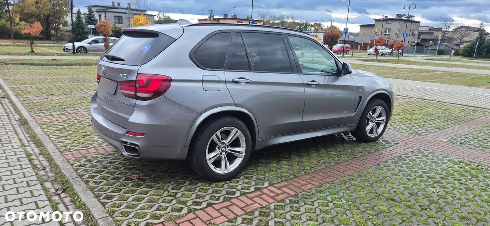 BMW X5 xDrive25d - 2