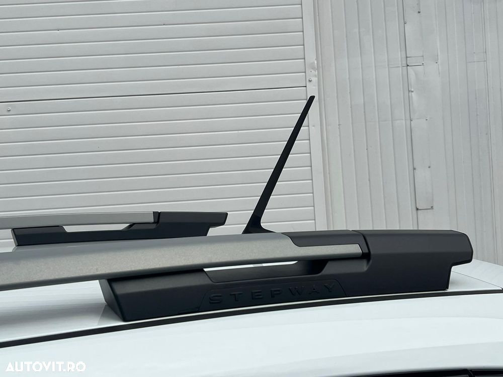 Dacia Sandero Stepway TCe 90 MT6 Comfort - 23