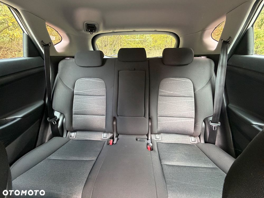 Hyundai Tucson 1.6 GDI BlueDrive Comfort 2WD - 21