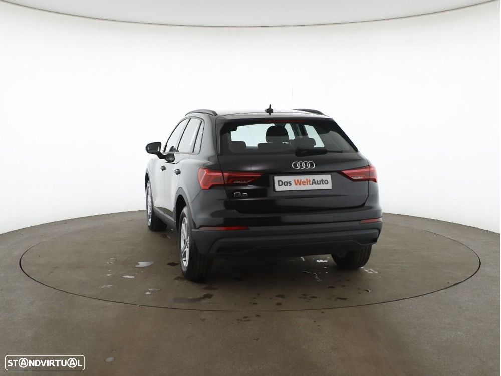 Audi Q3 - 16