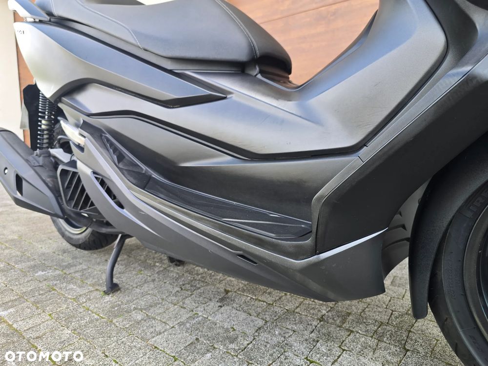 Honda NSS - 28