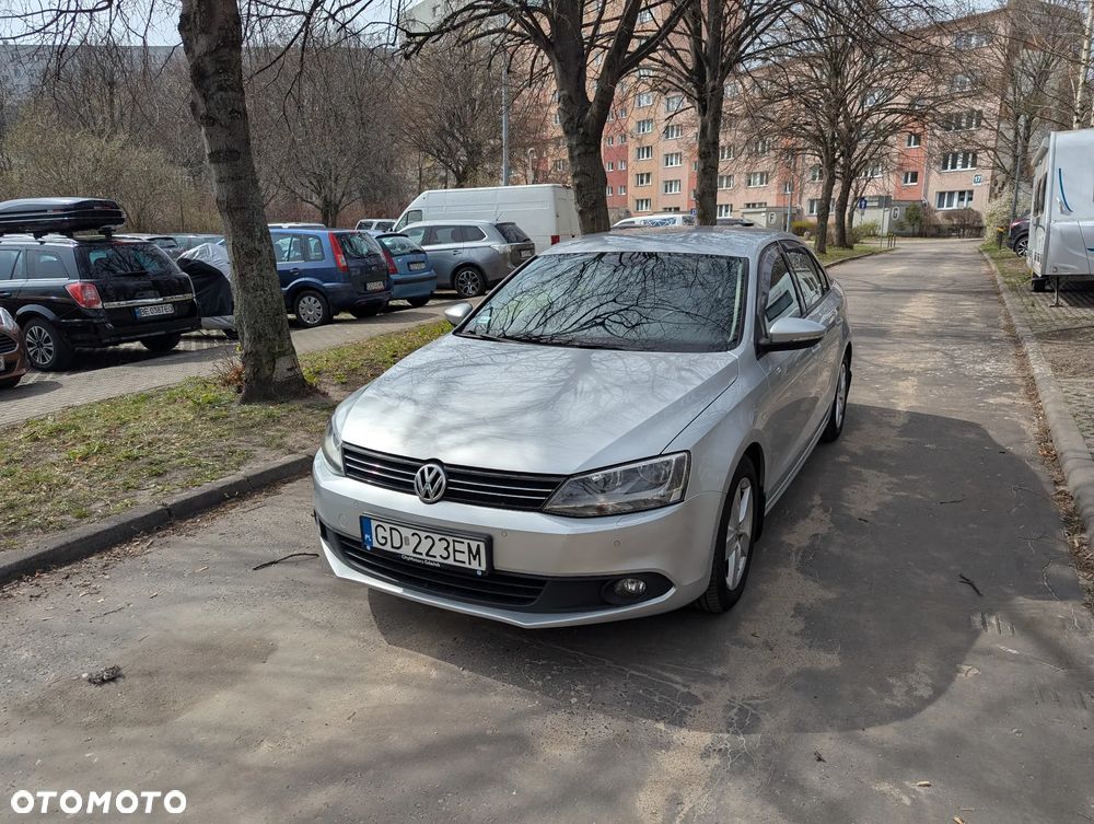 Volkswagen Jetta 1.4 TSI Comfortline - 5