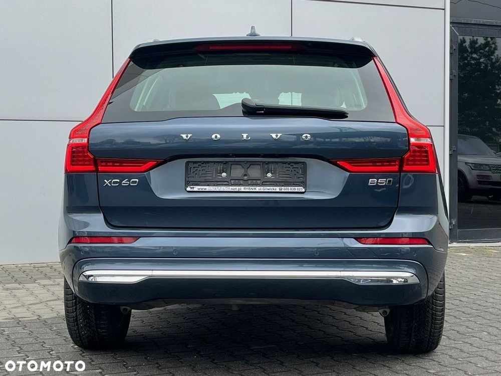 Volvo XC 60 B5 D AWD Inscription - 11