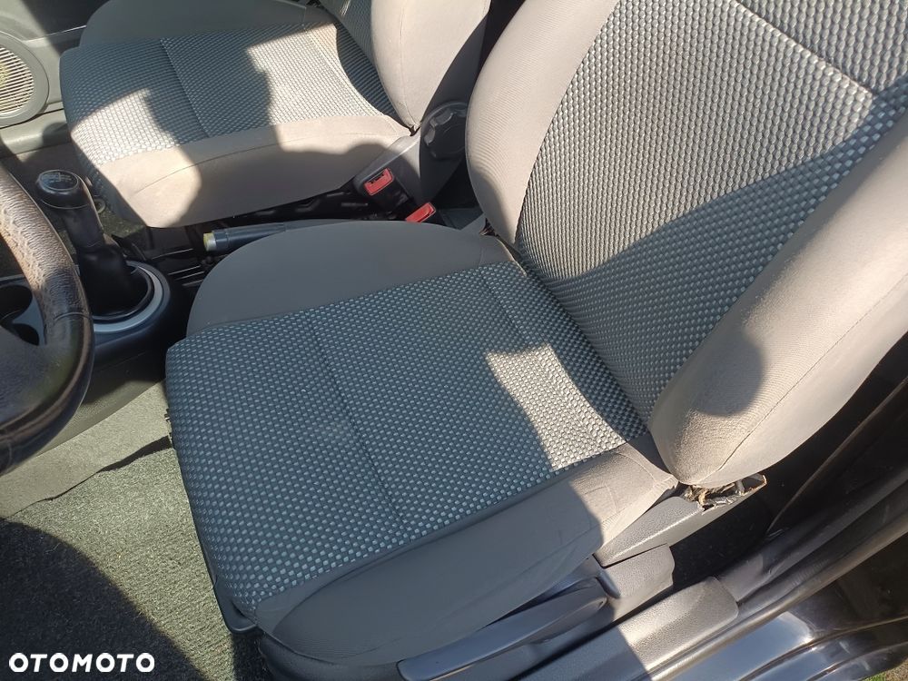 Volkswagen Fox - 7