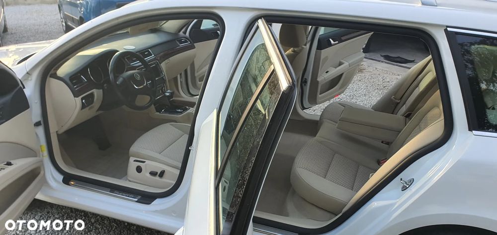 Skoda Superb 1.8 TSI DSG Exclusive - 22