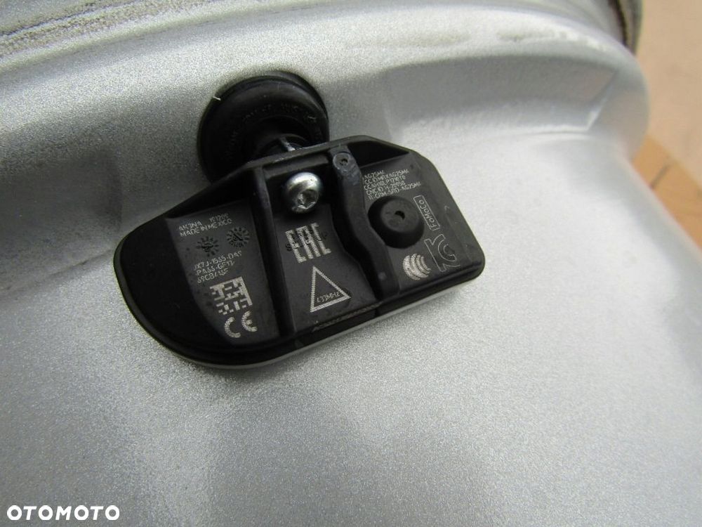 Felgi 17 Ford C-MAX Kuga I II Mondeo II III IV Focus Puma  czujniki TPMS - 17