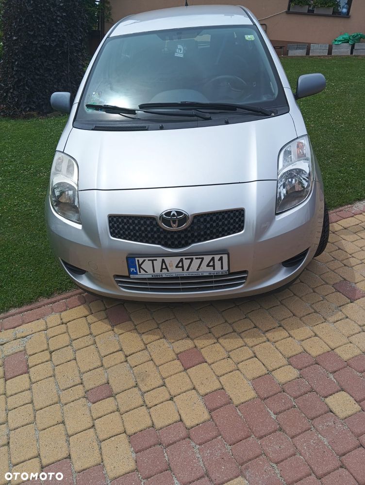 Toyota Yaris - 5