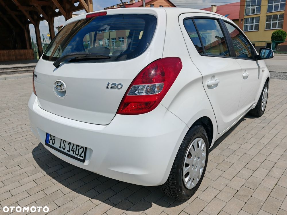 Hyundai i20 - 3