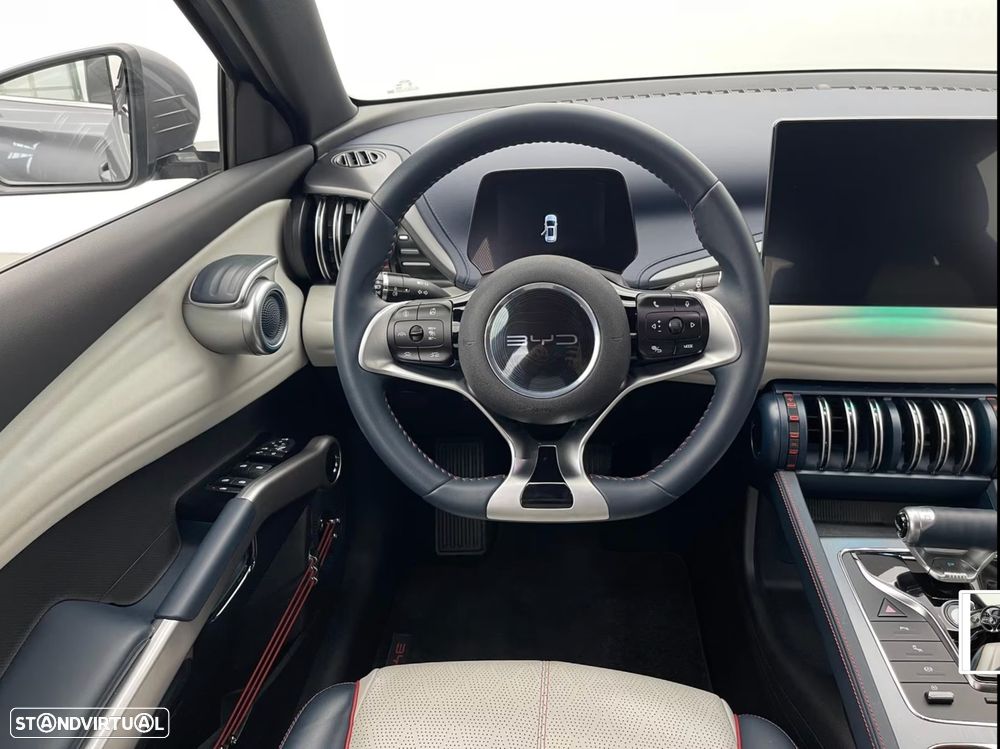 BYD Atto 3 Comfort - 8